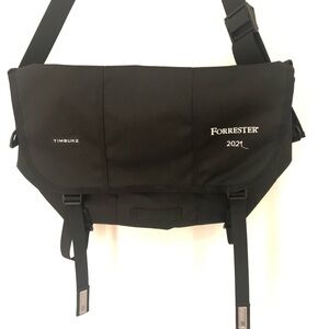 Timbuk2 medium Classic Messenger Bag 0644